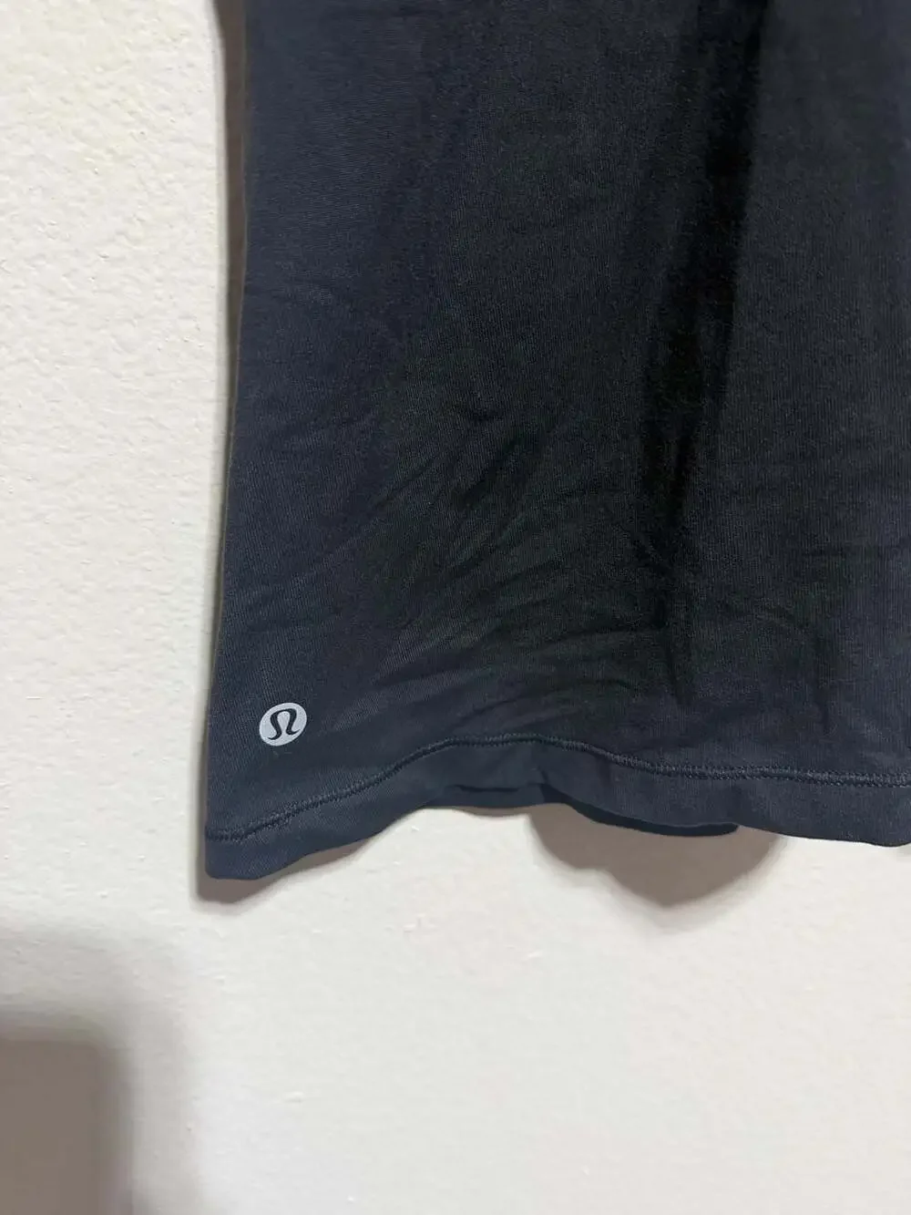 lululemon Athletica Women's Black Strappy Athletic Tank Top